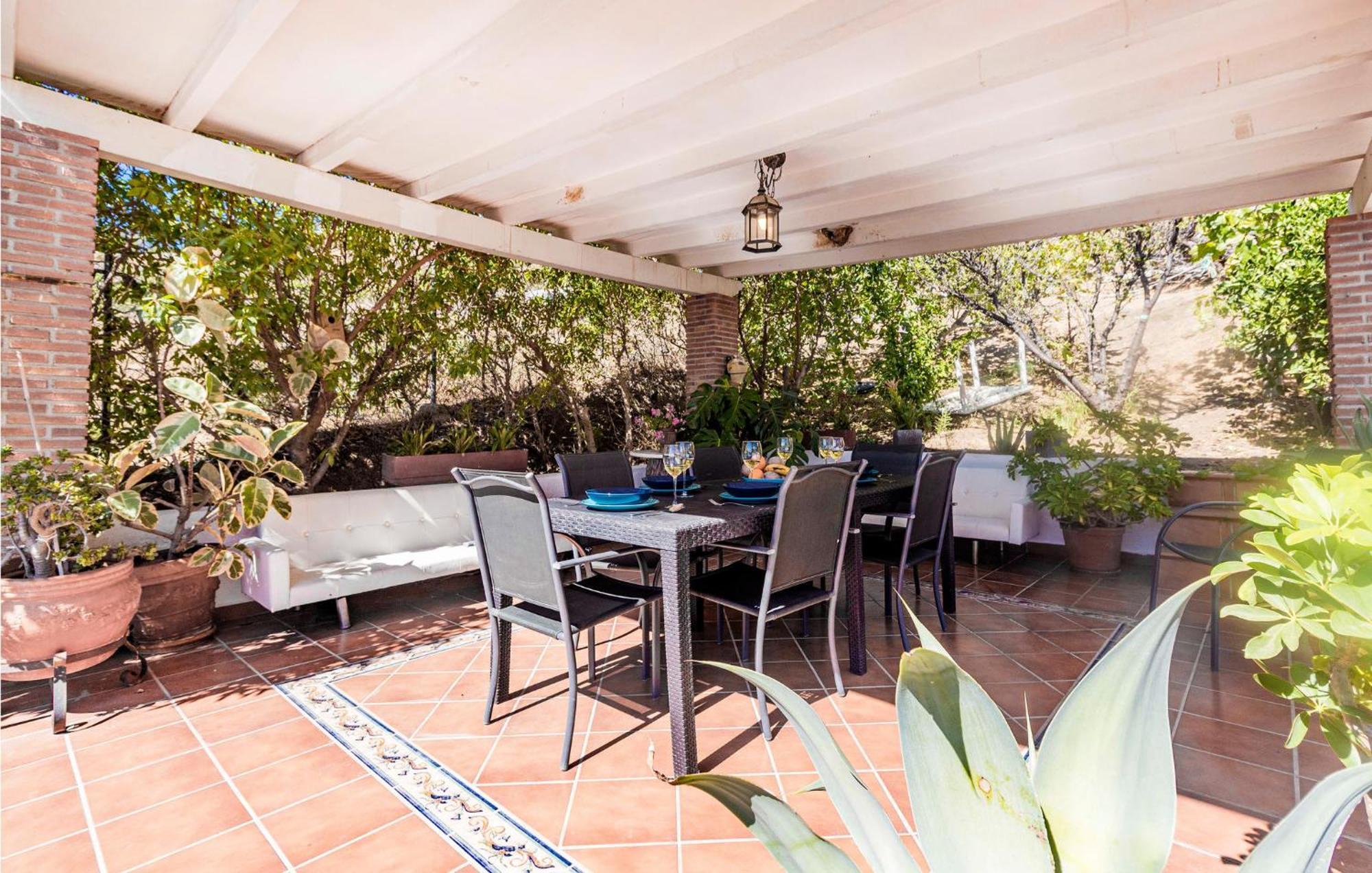 Pet Friendly Home In Velilla-Taramay With Kitchen Bagian luar foto